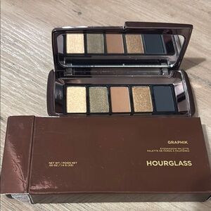 Hourglass Graphik Vista Eyeshadow Palette - Gold, Brown, Black